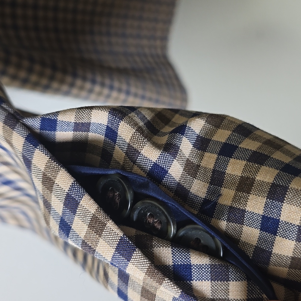 J. Crew Women's Boyfriend Navy & Beige Gingham Blazer Italian Stretch Wool 12. - Picture 7 of 8